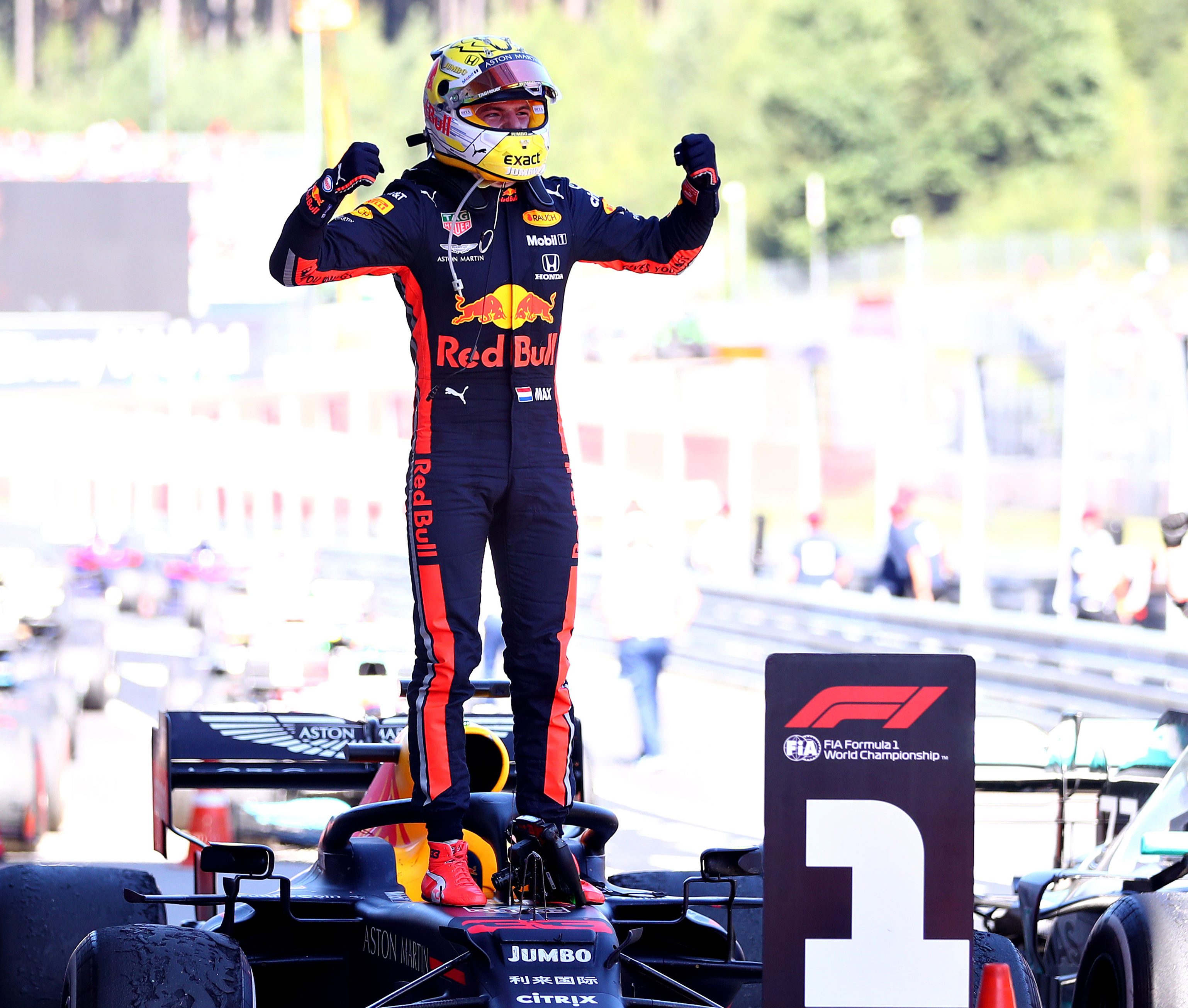 Max Verstappen wins the 2019 Austrian Grand Prix.