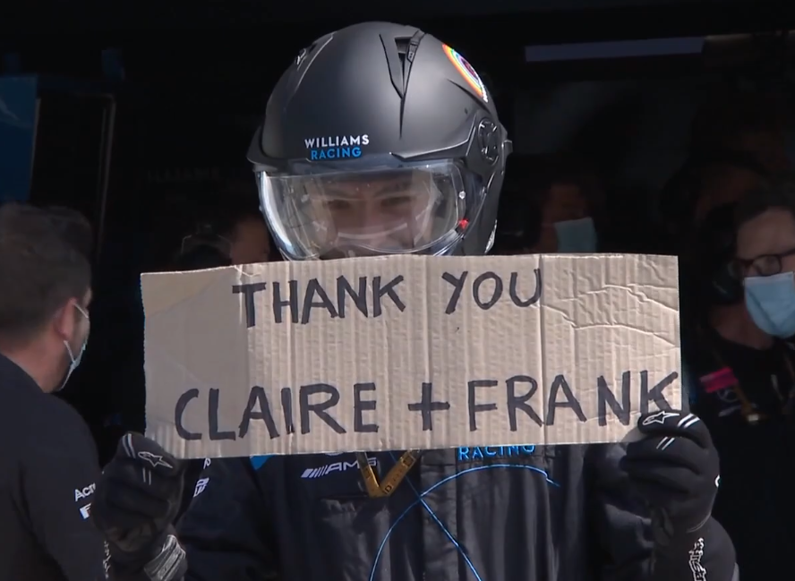 A Williams engineer thanks Claire and Frank Williams at the Italian Grand Prix.