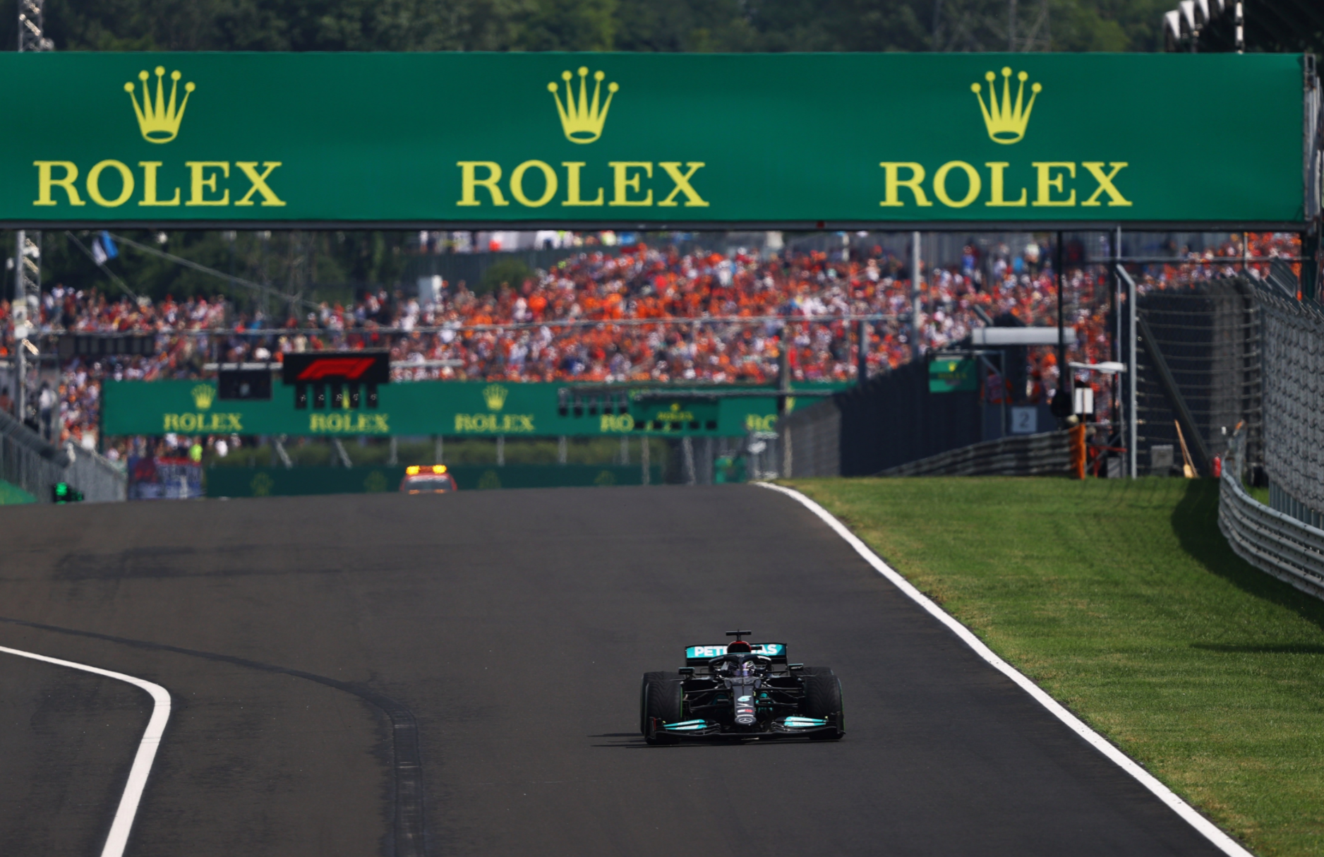 Lewis Hamilton all alone at the second start.