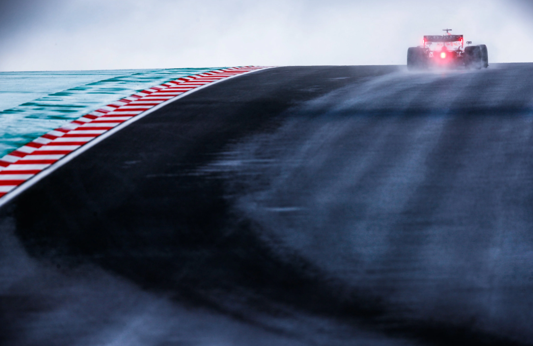 A dry line emerging at the Turkish Grand Prix.