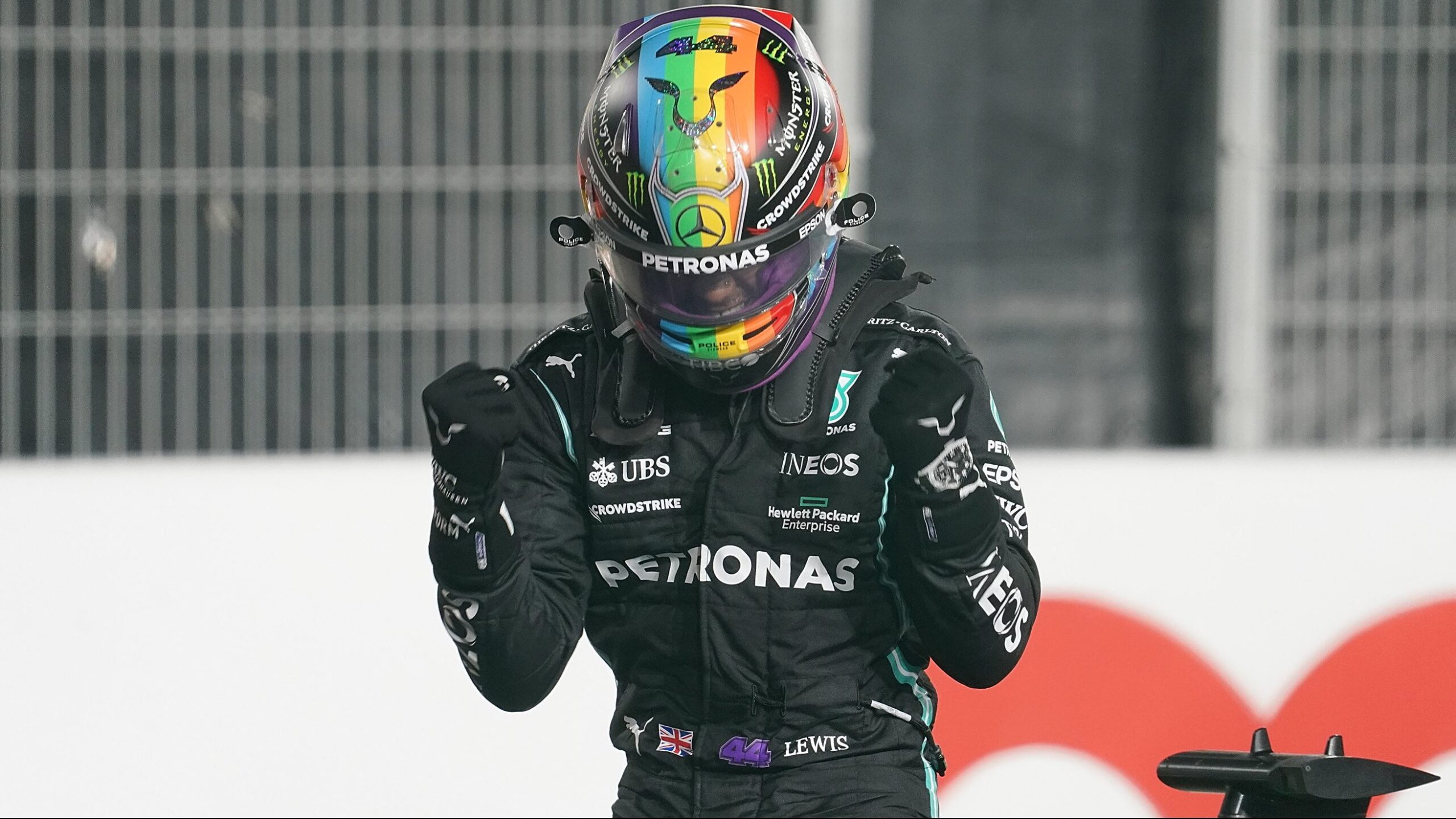 Lewis-Hamilton-Qatar-2021-